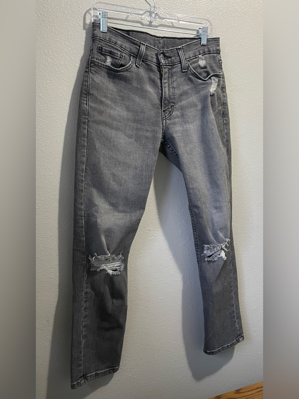 Levi's Men's Slim Straight Distressed Jeans